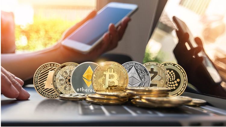 What are tokens and cryptocurrencies?